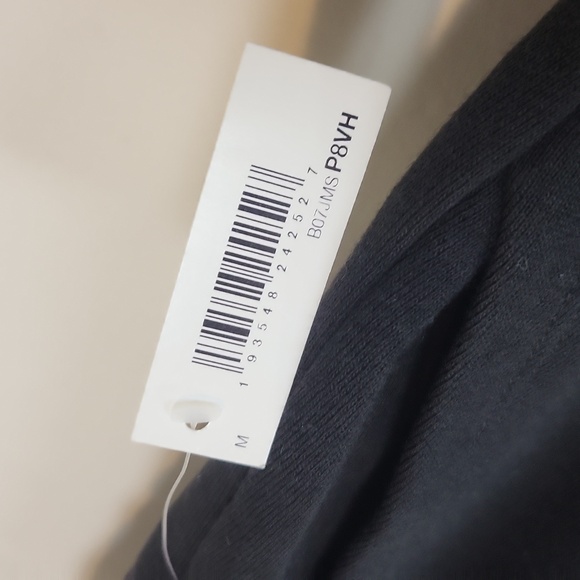 AMAZON ESSENTIALS Black Regular Fit Straight Leg Drawstring Sweatpant - Picture 3 of 12